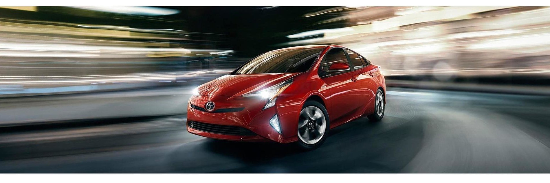 У будущего есть правильный ответ: Toyota начинает прием заказов на новый Prius в России