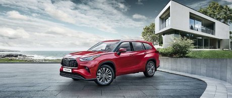 Стиль, комфорт и безопасность премиум-класса: абсолютно новый Toyota Highlander уже в Major