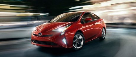 Новая Toyota Prius – быстрота, надежность и экономичность