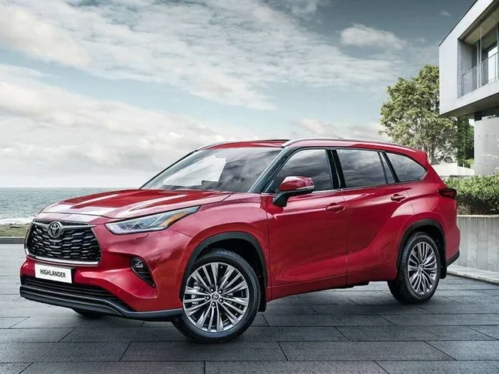 Toyota показала лучшие продажи за последние два года