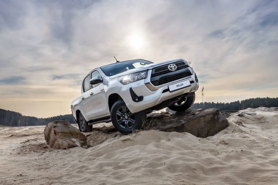 Фото решетки Toyota Hilux